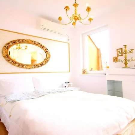 Apartment Penthouse