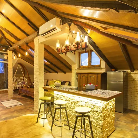 Apartment Penthouse *