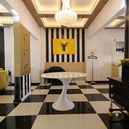 Penthouse *